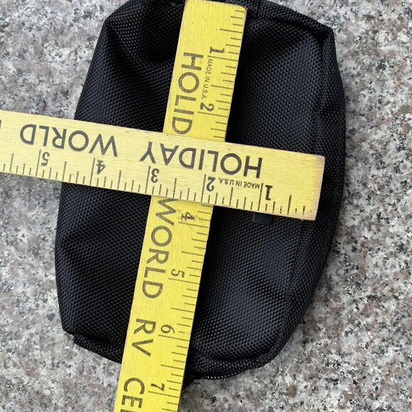 Tumi Toiletry Bag - Picture 6 of 6